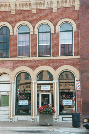 Macs barber-shave 2001